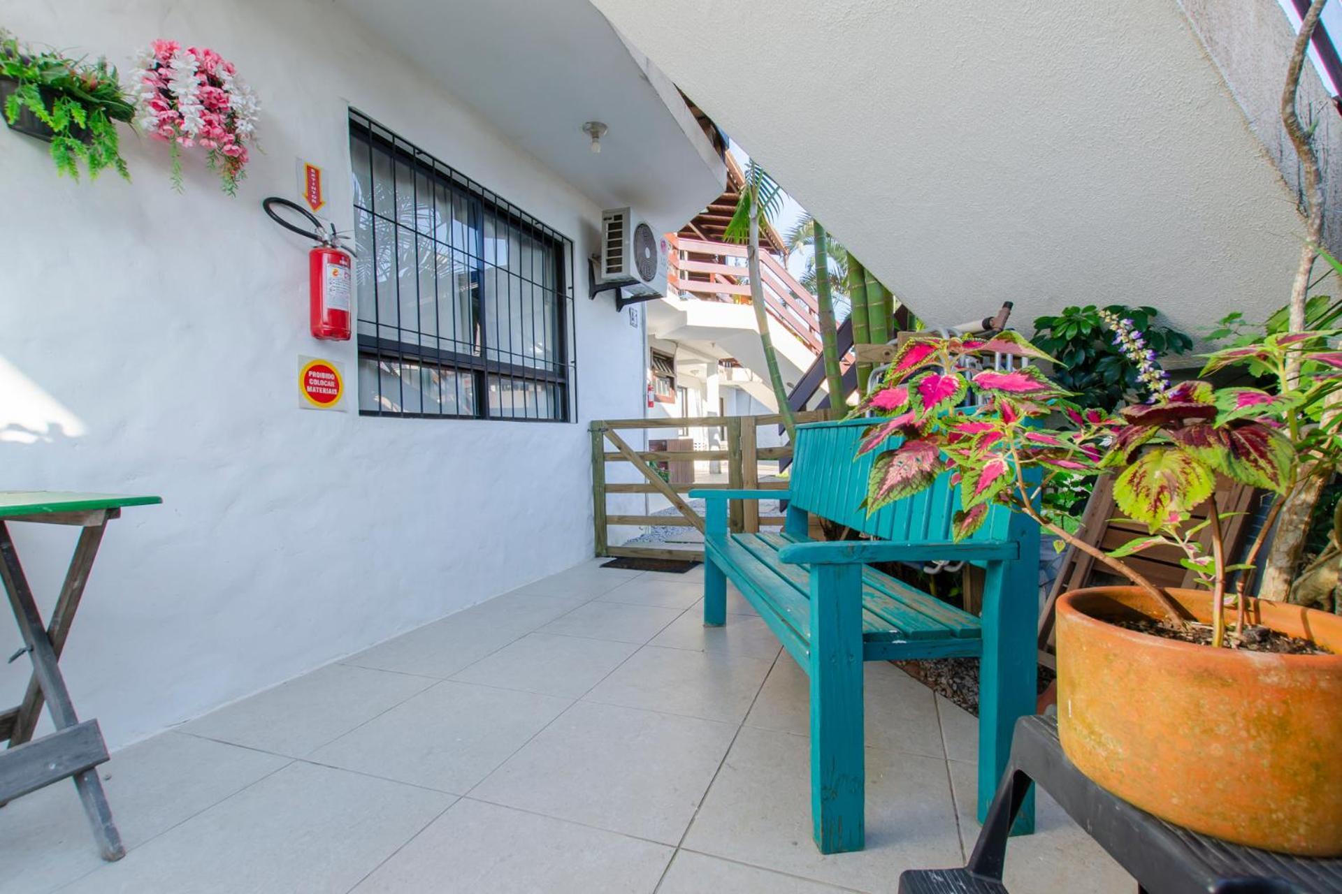 Apto Pe Na Areia Em Condominio Com Piscina N1298 Florianópolis Eksteriør billede